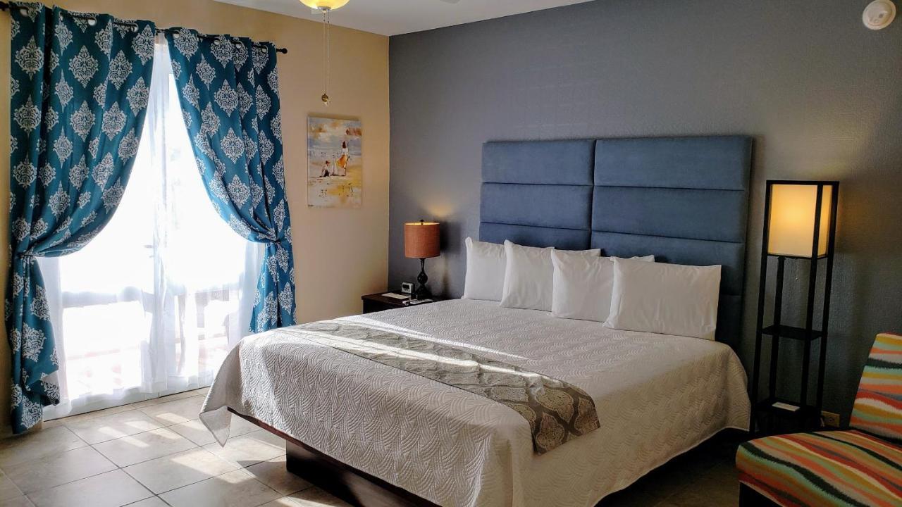 Combate Beach Resort Cabo Rojo Εξωτερικό φωτογραφία
